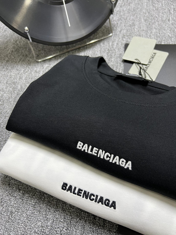 ブランドTシャツ細部ディテール